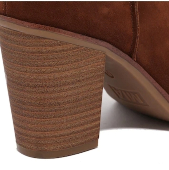 MIA Patton Booties in Cognac NWOB - Picture 4 of 12